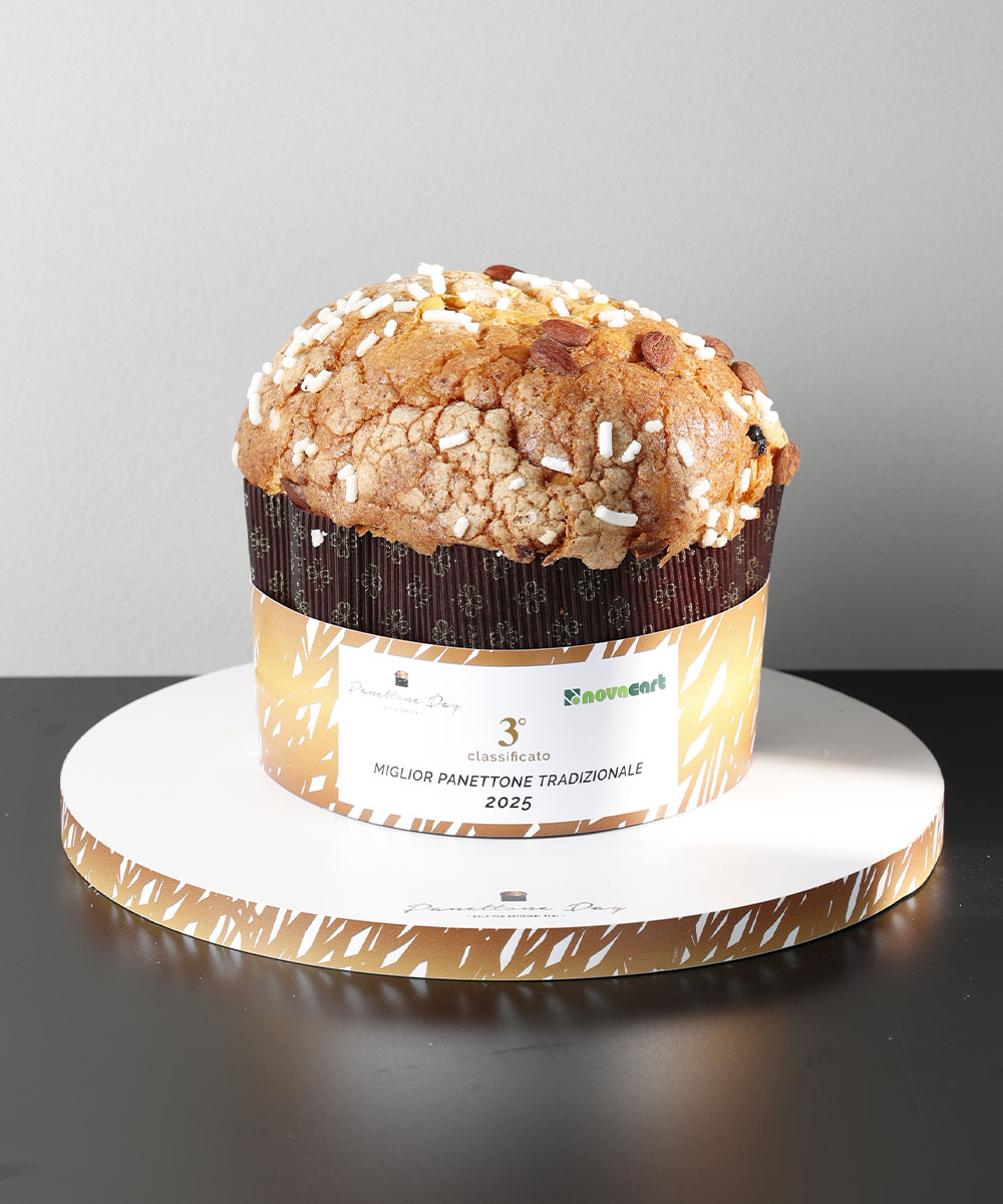 Panettone tradizionale glassato di Gennaro Mennella