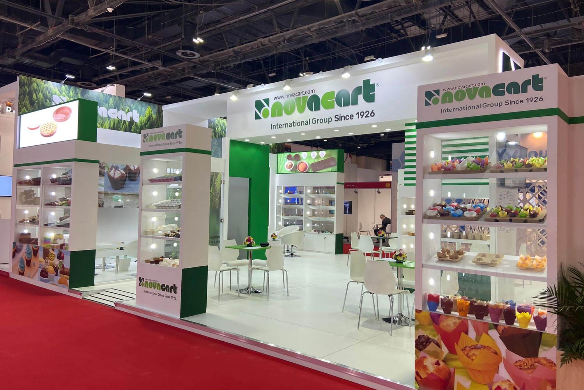 novacart stand at gulfood manufacturing