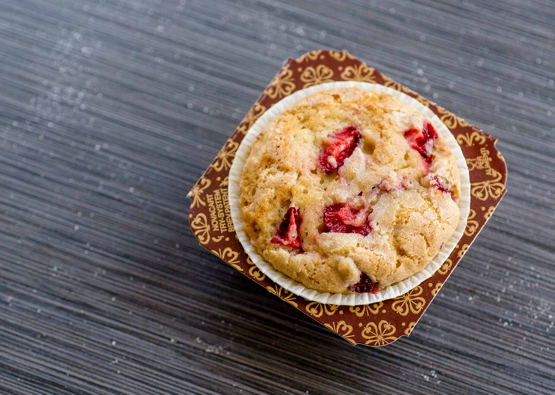 Novacart NTS muffin tray strawberry muffin