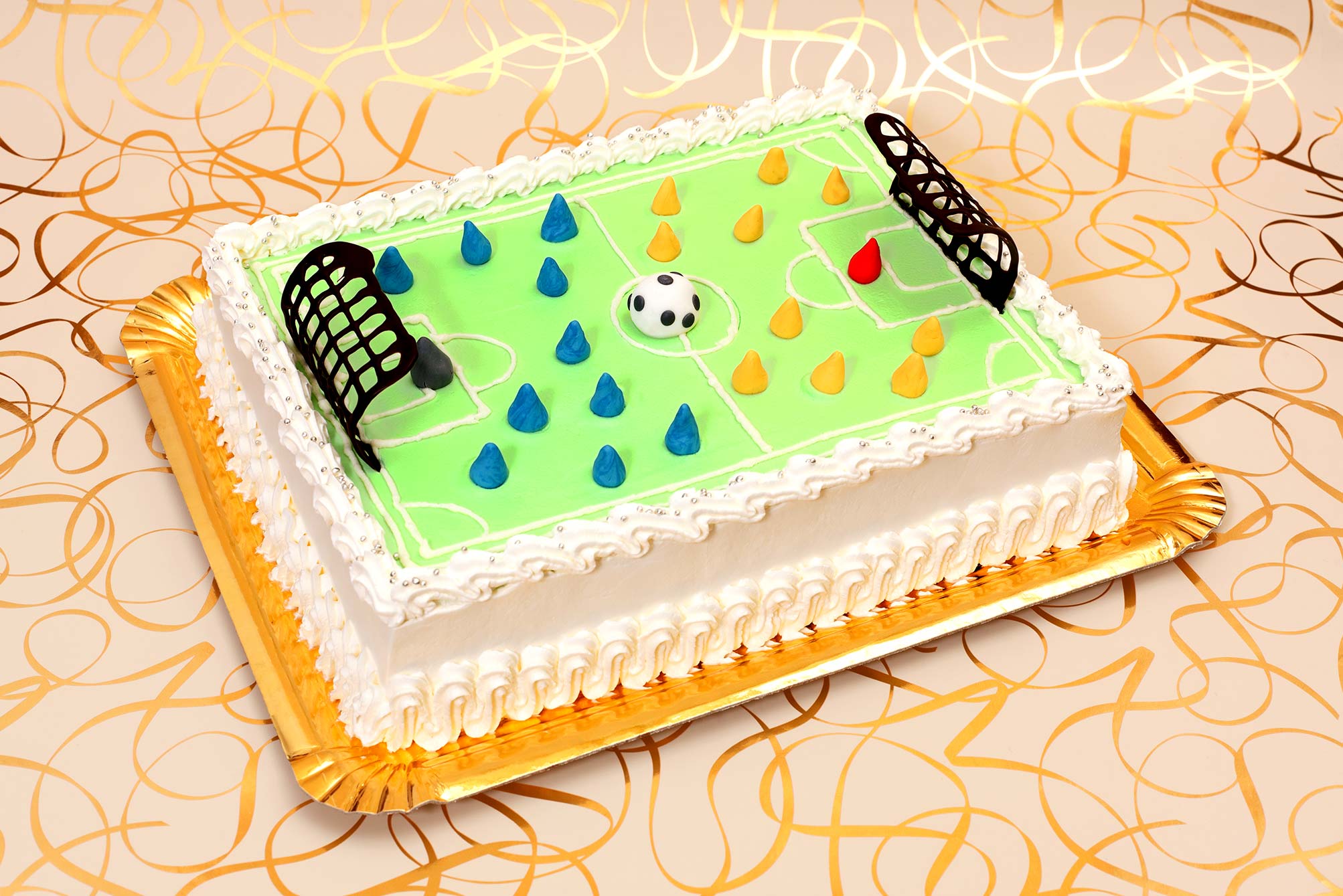 Birthday Cake - Football Pitch - Cakes and Balloons by Debbie