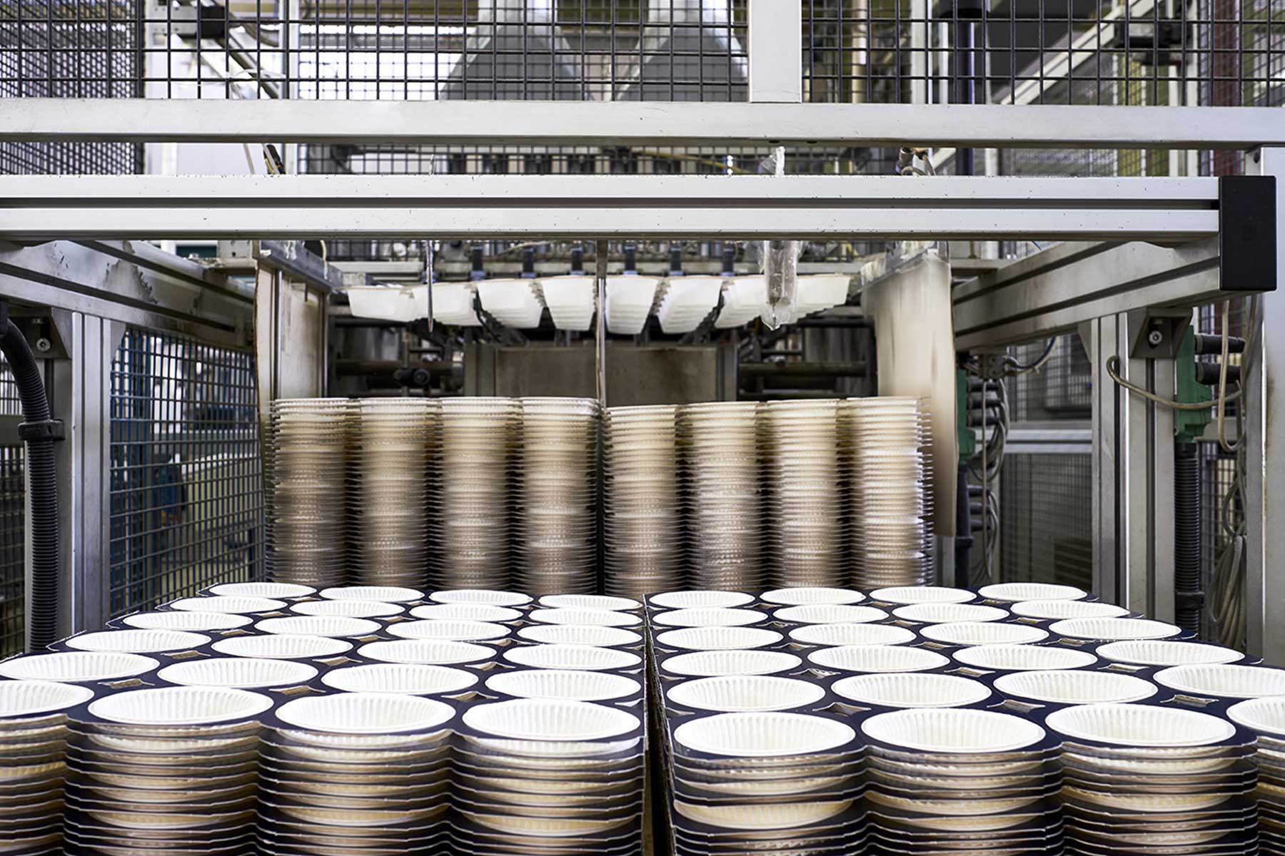 Novacart Usa production of baking cups